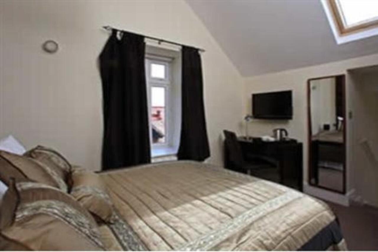 Space Boutique B&B - With Free Private Car Park Llandudno Zewnętrze zdjęcie